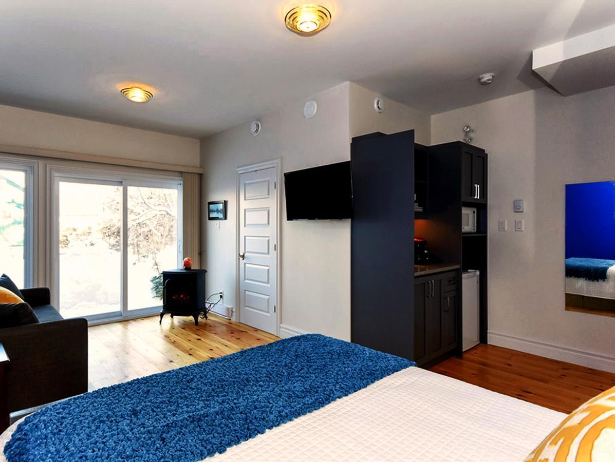 Belle De Nuit Hotell Wakefield Eksteriør bilde